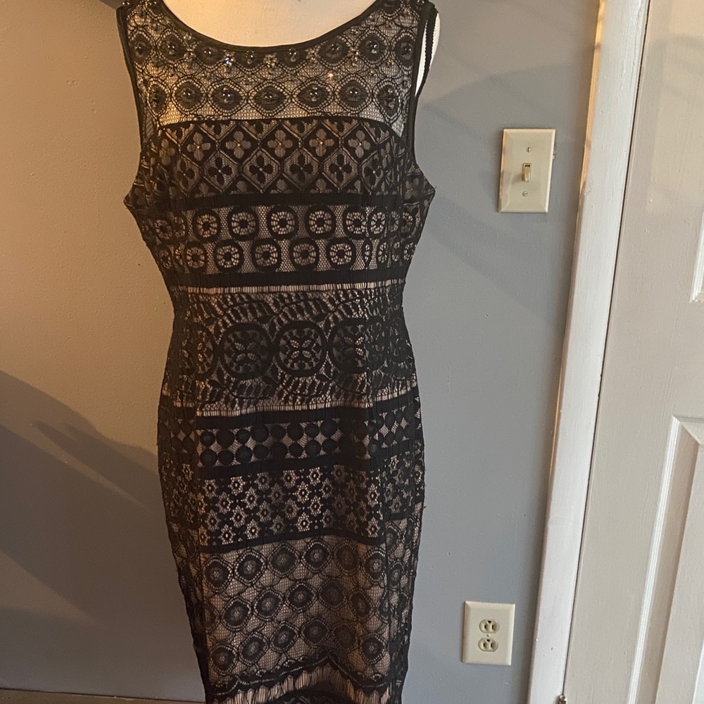 Vince Camuto Women's Lace Fit